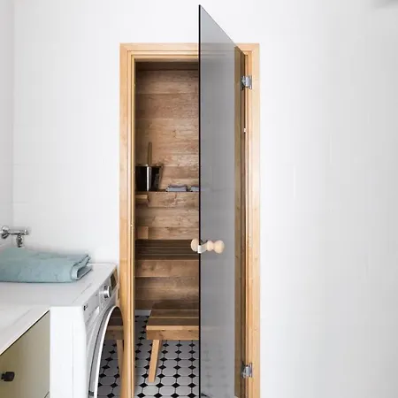 Bob W Centre Апартаменты Хельсинки